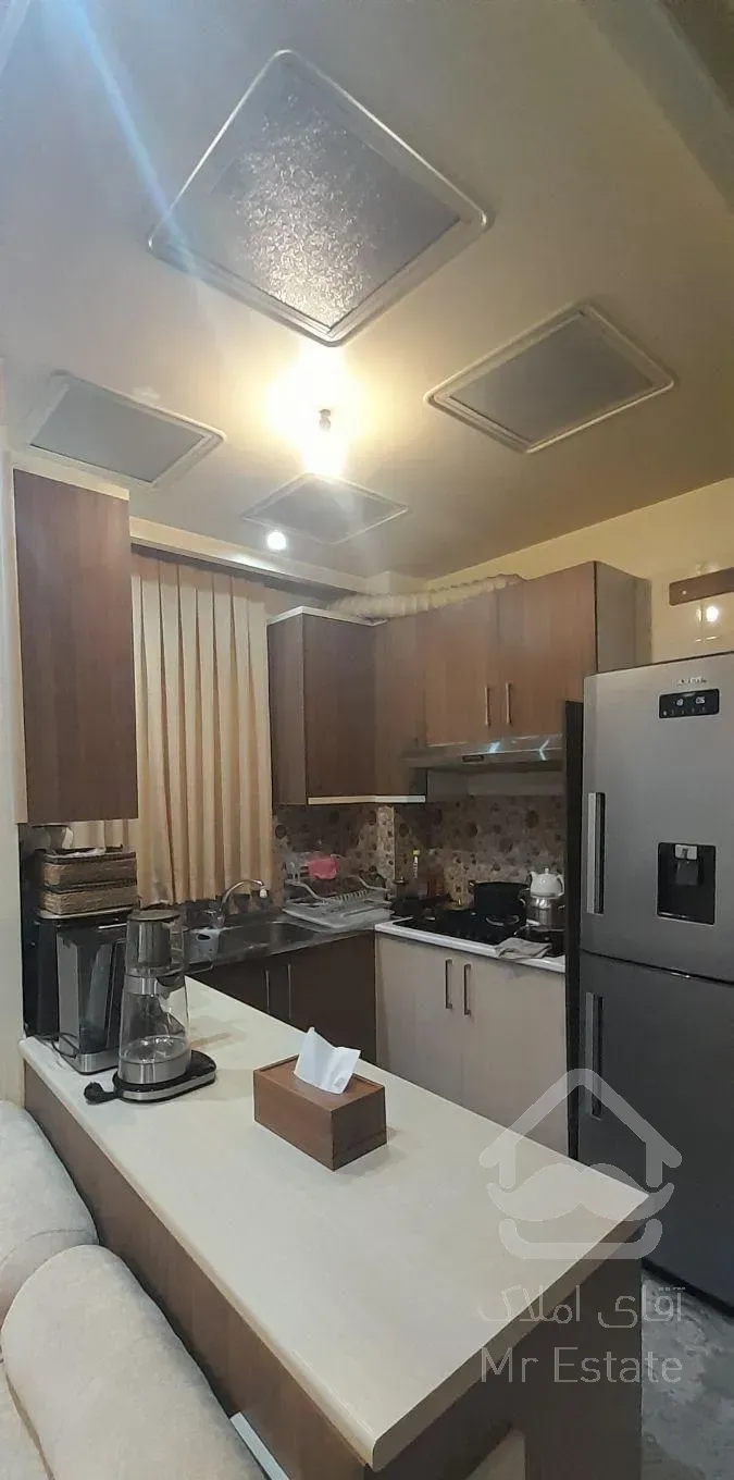 ۵۲متر ،یک خوابه،آسانسور،انباری،تک واحدی استادمعین