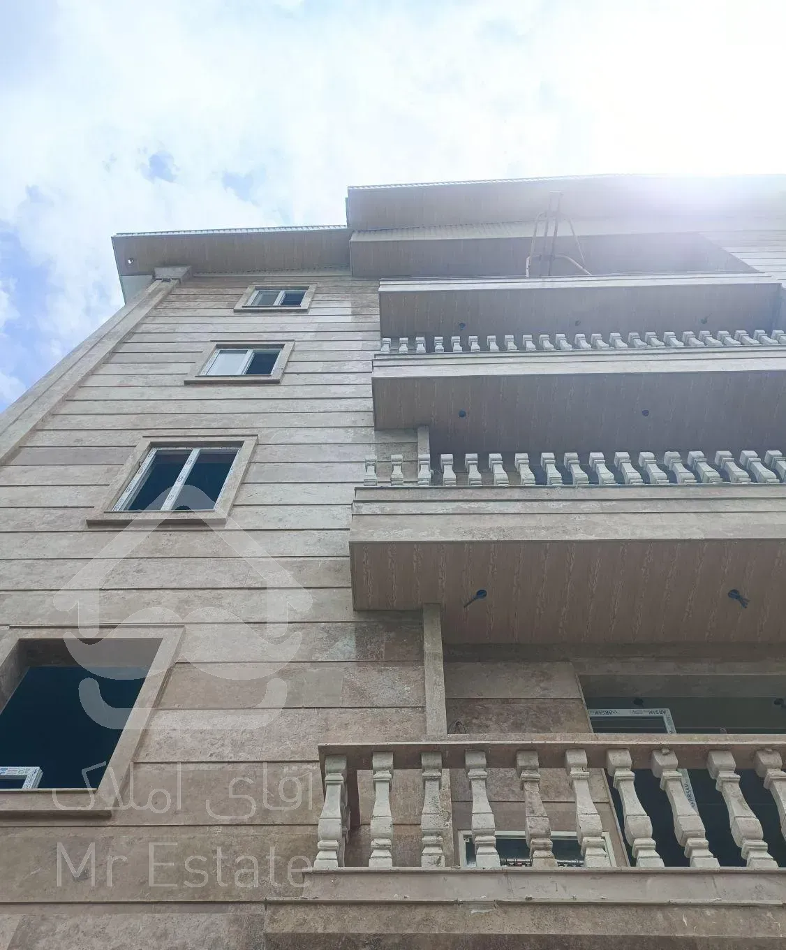 فروش آپارتمان ۱۱۰ متری ۲ خوابه