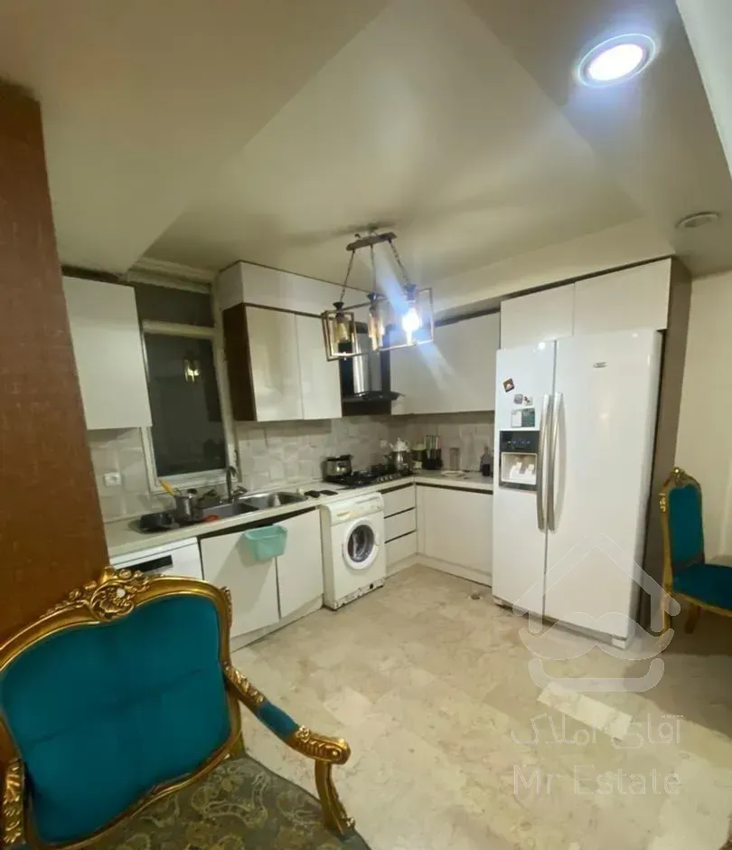 ۱۰۰متر آپارتمان /شهید عراقی/پاسداران