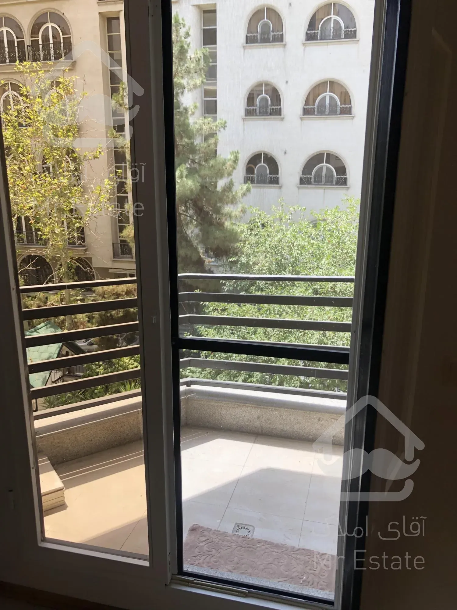 آپارتمان ۱۷۵ متر ۳خواب