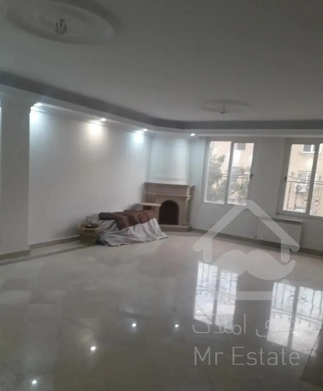 آپارتمان ۱۲۶ متری ۳ خواب فول امکانات تهرانسر