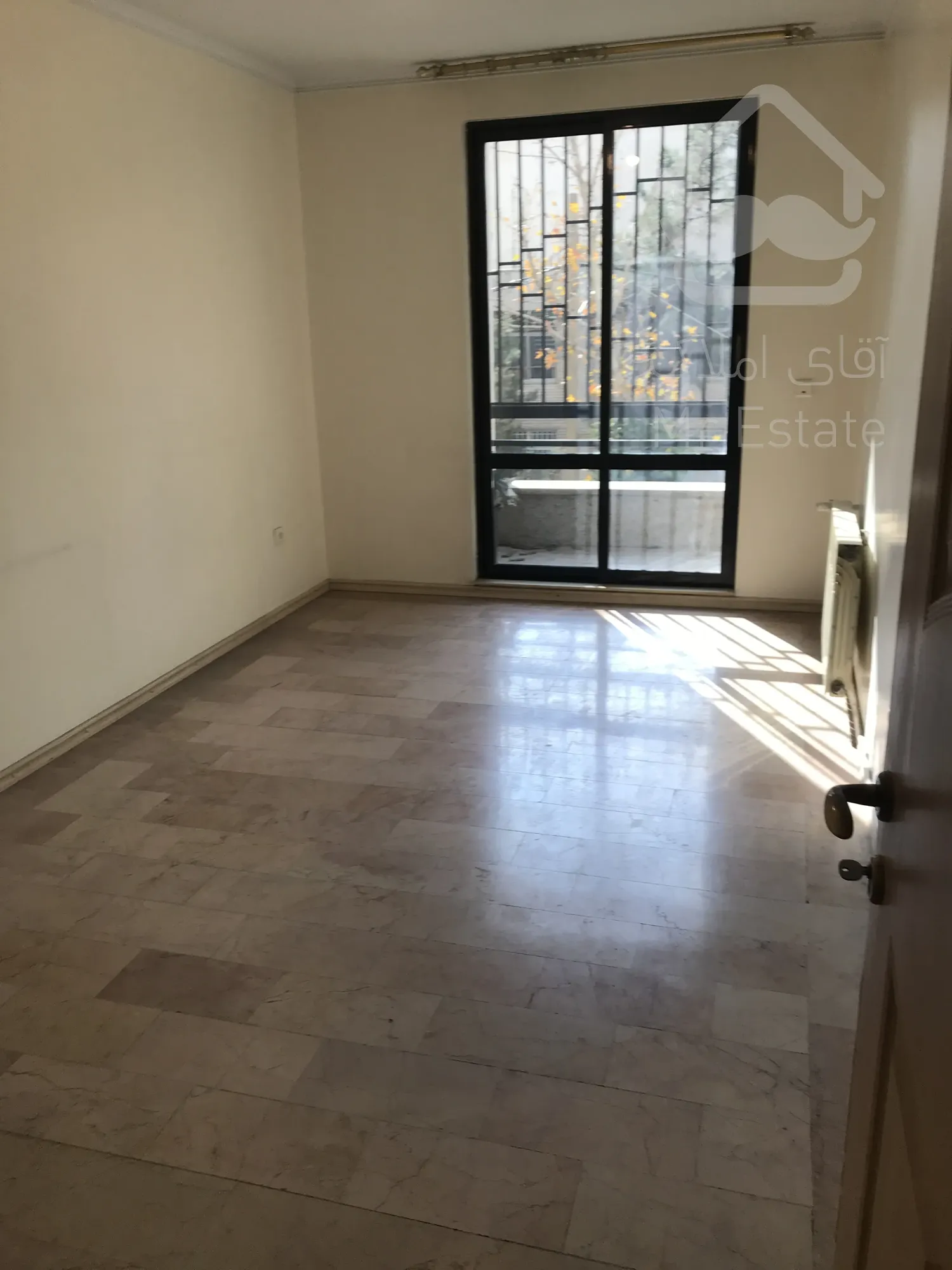 فروش آپارتمان ۱۲۶ متر ۳ خواب قیطریه نور جنوب