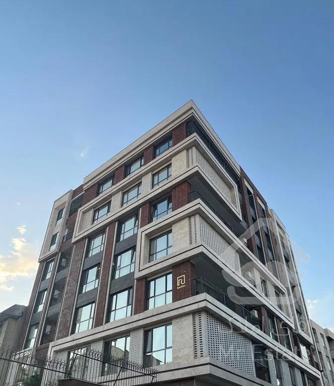 آپارتمان ۱۴۵ متر ۳ خوابه با دو پارکینگ