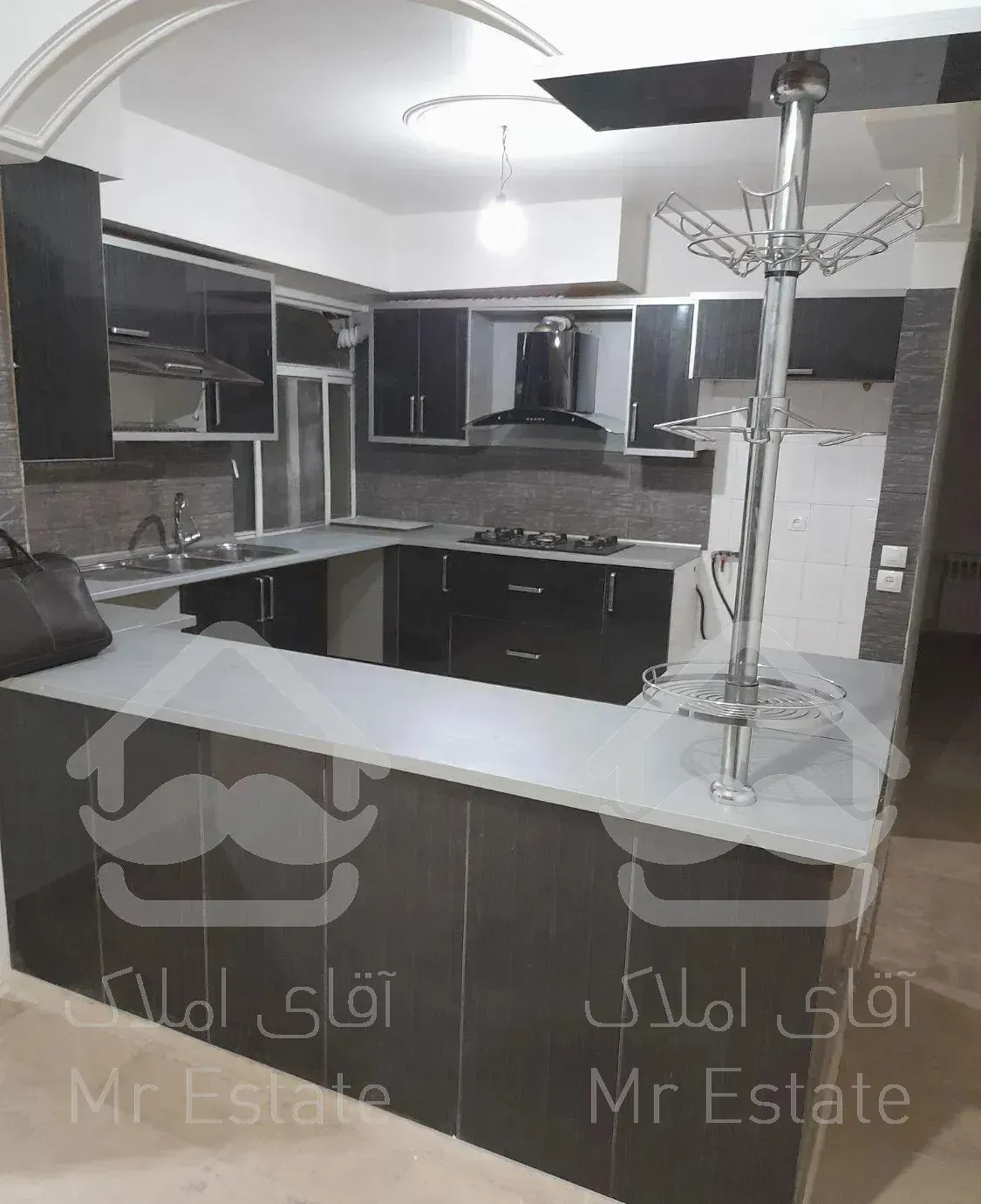 ۱۲۳متر سه خواب قرارداد با نظر مستاجر