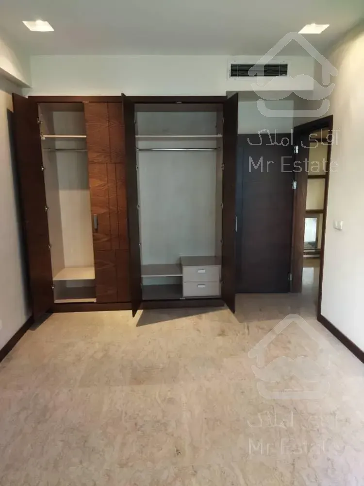 رهن و اجاره آپارتمان ۱۷۰ متری ۳ خوابه آجودانیه