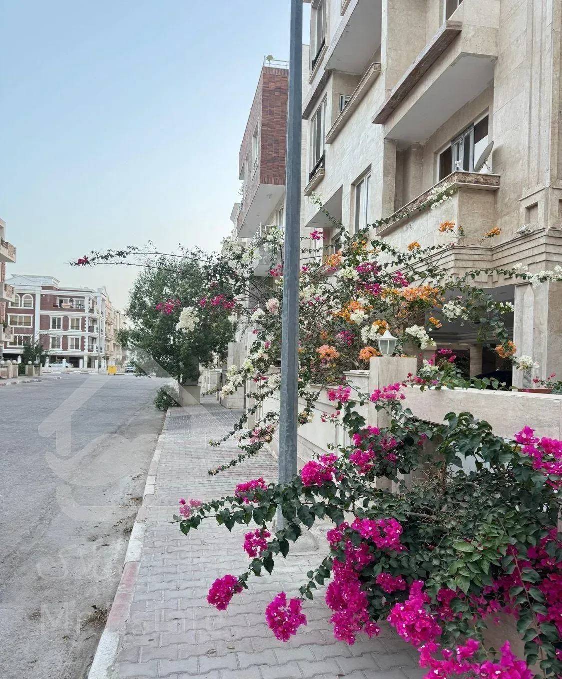 رهن واجاره دوخواب، تخلیه،بازسازی شده، میرمهنا