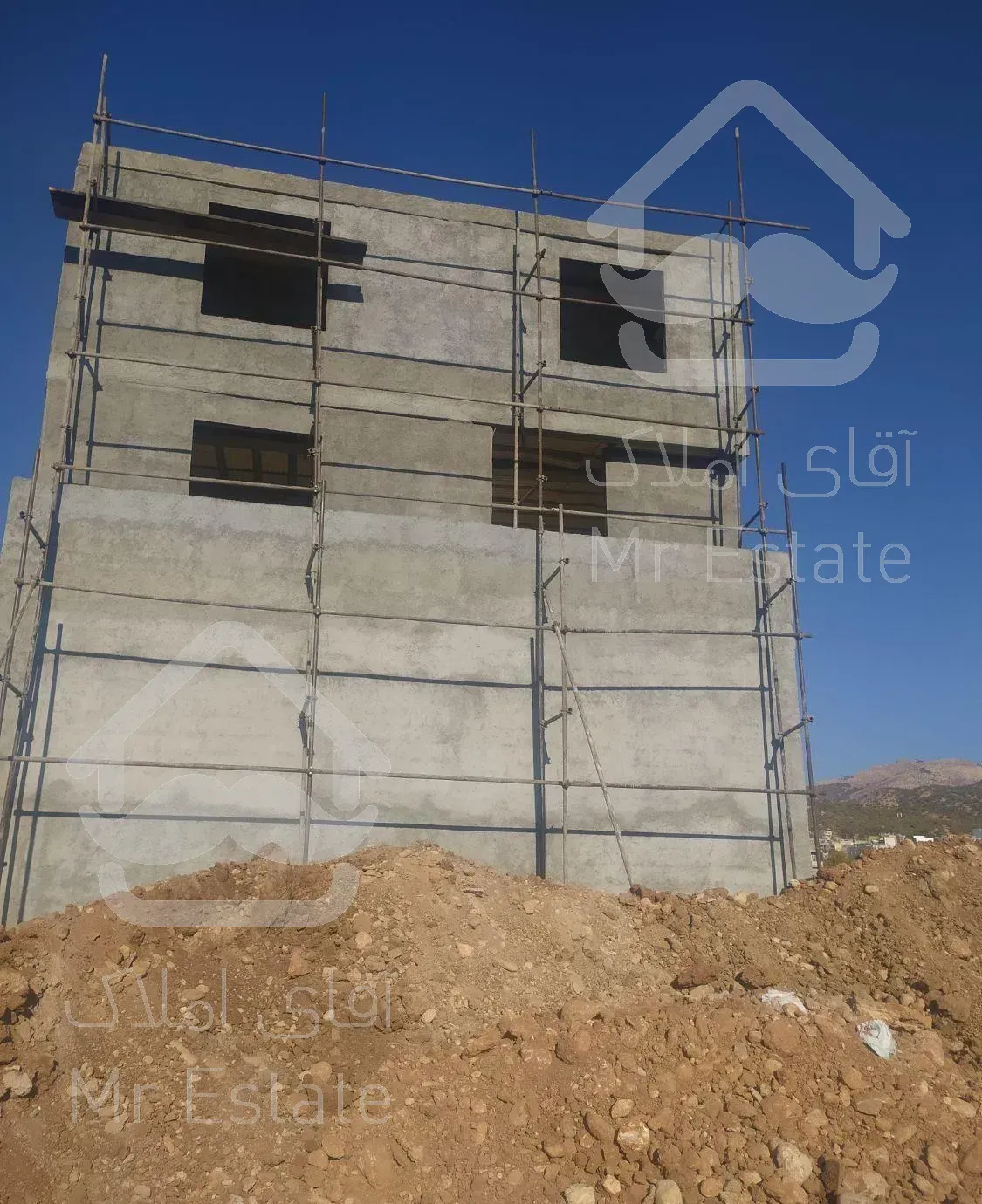 داربست فلزی روشن چراغ