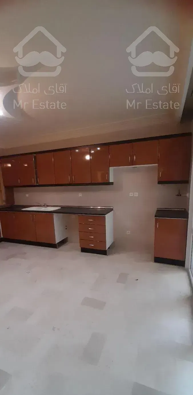 ۲۱۵ متر / ۳خواب / فول امکانات      (  تکواحدی  )