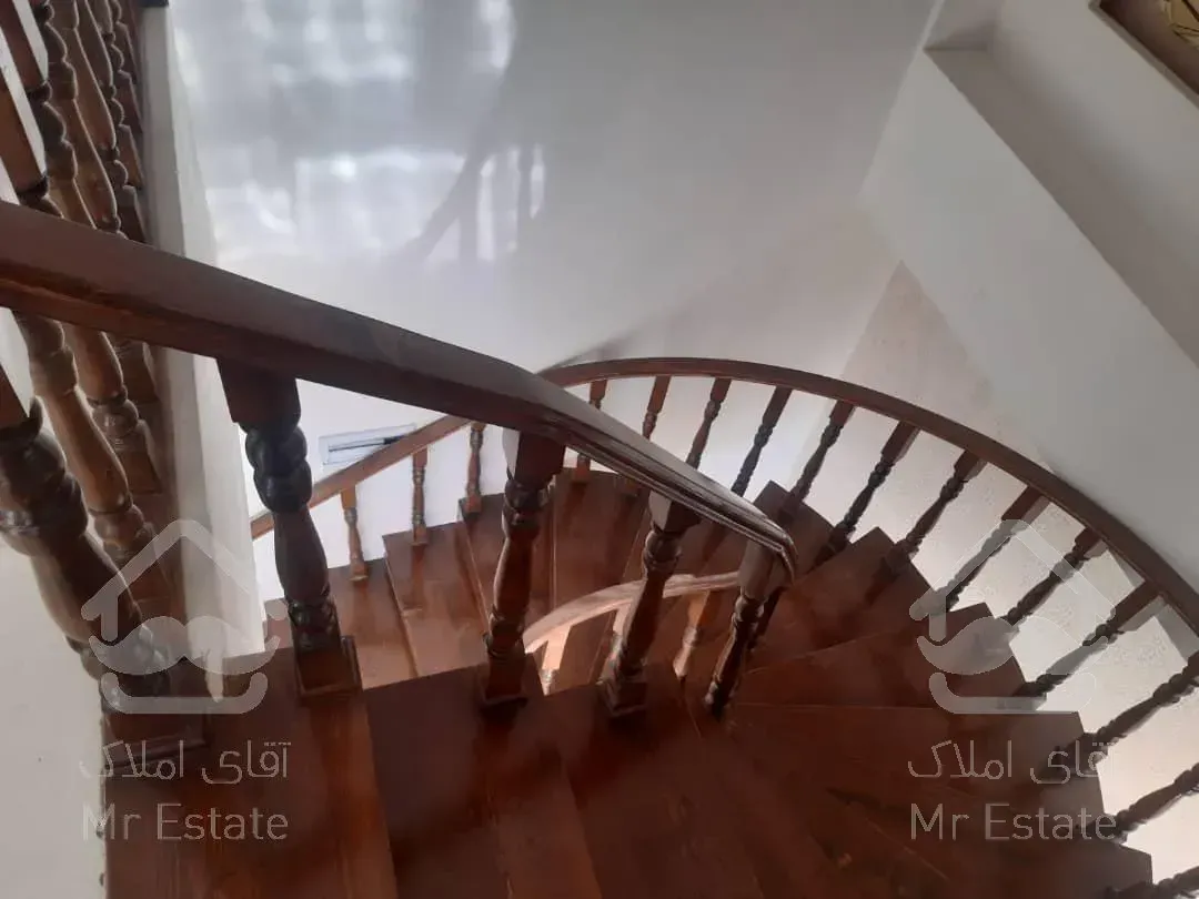 ویلا دوبلکس190 متری  لوکیشن عالی بهترین منطقه کردان