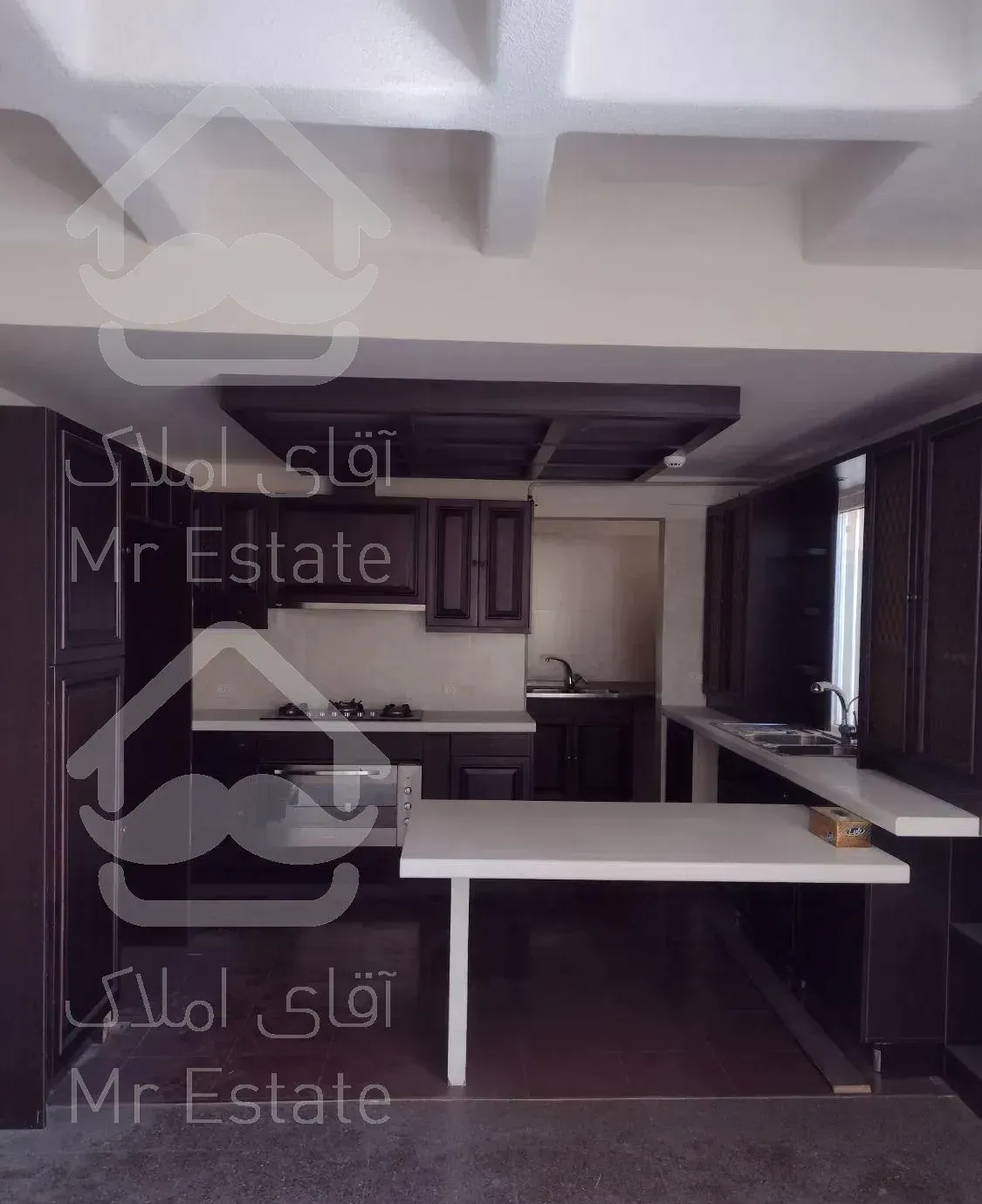 آپارتمان ۱۸۳متر ۳ خواب فول متریال