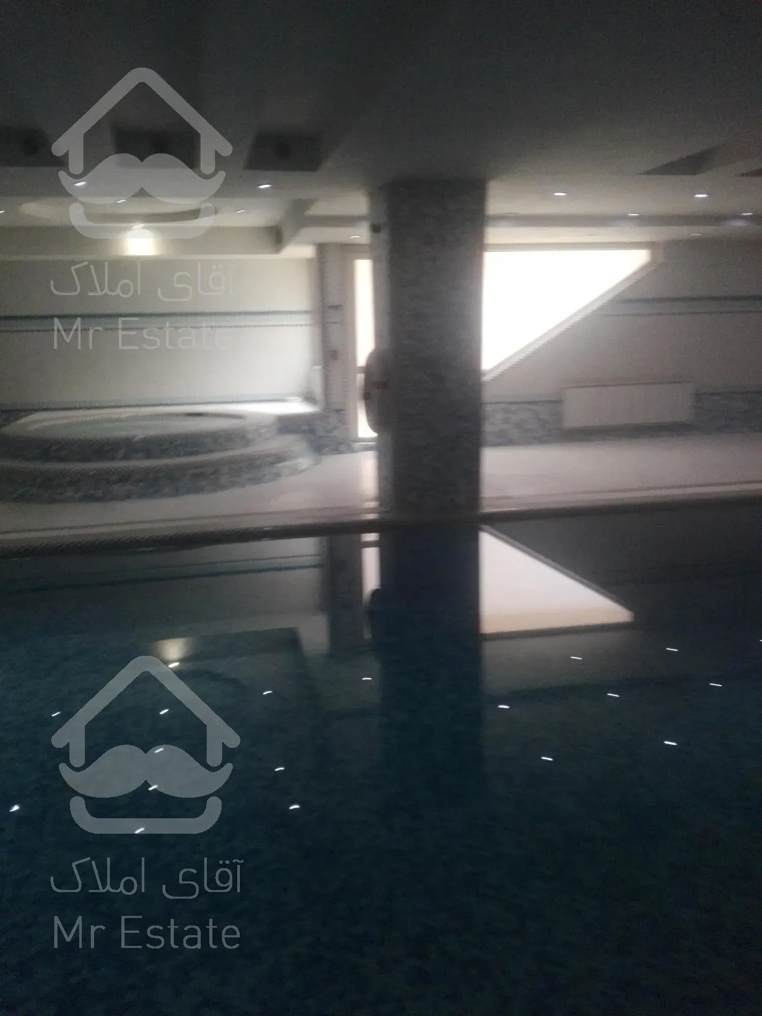 رهن واجاره اپارتمان 195 متر  در چیذر