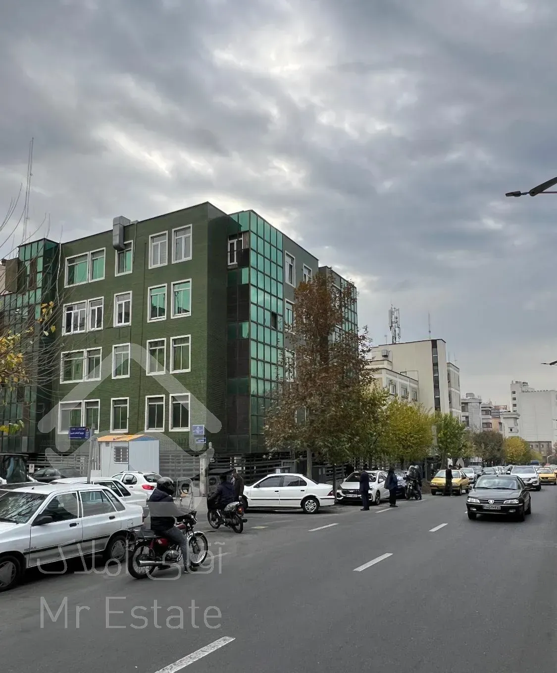 موقعیت اداری برخیابان بخارست