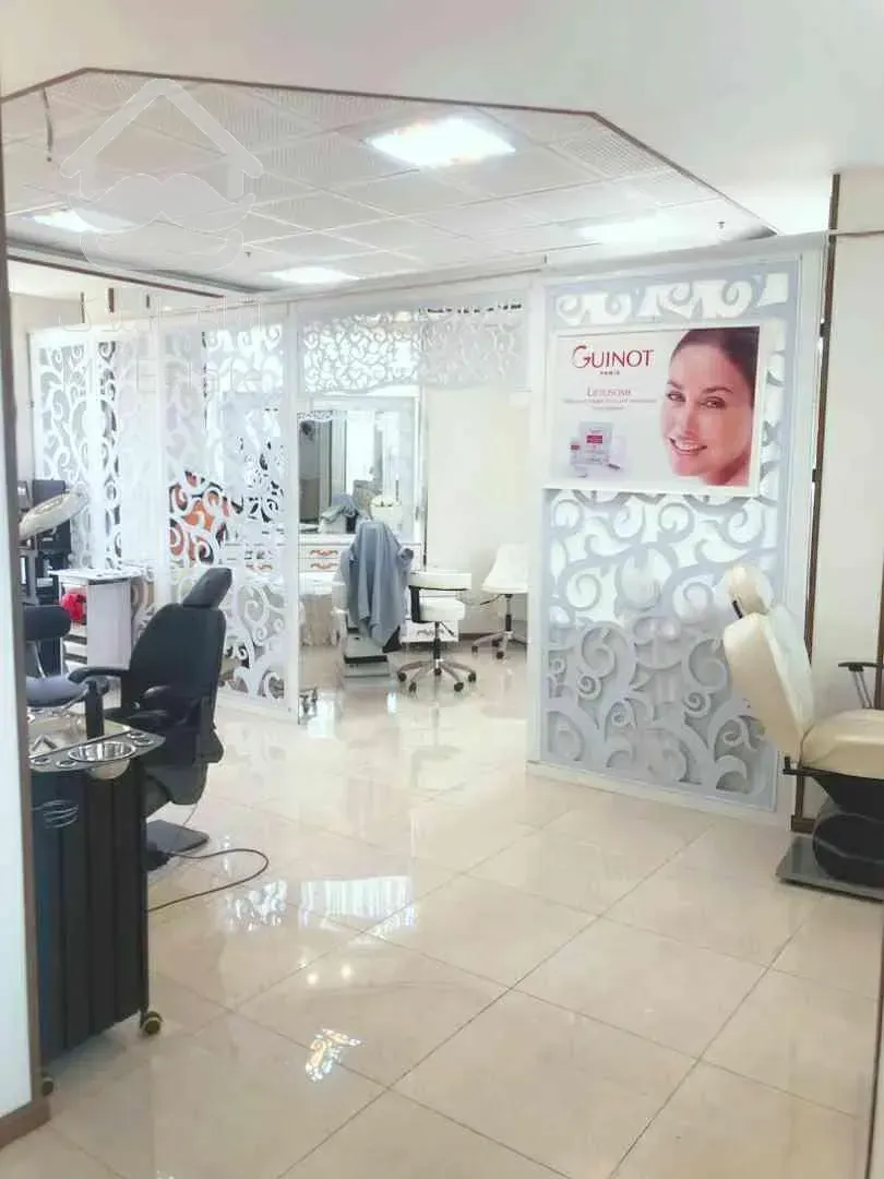 ۱۱۵متر اداری کاشانی