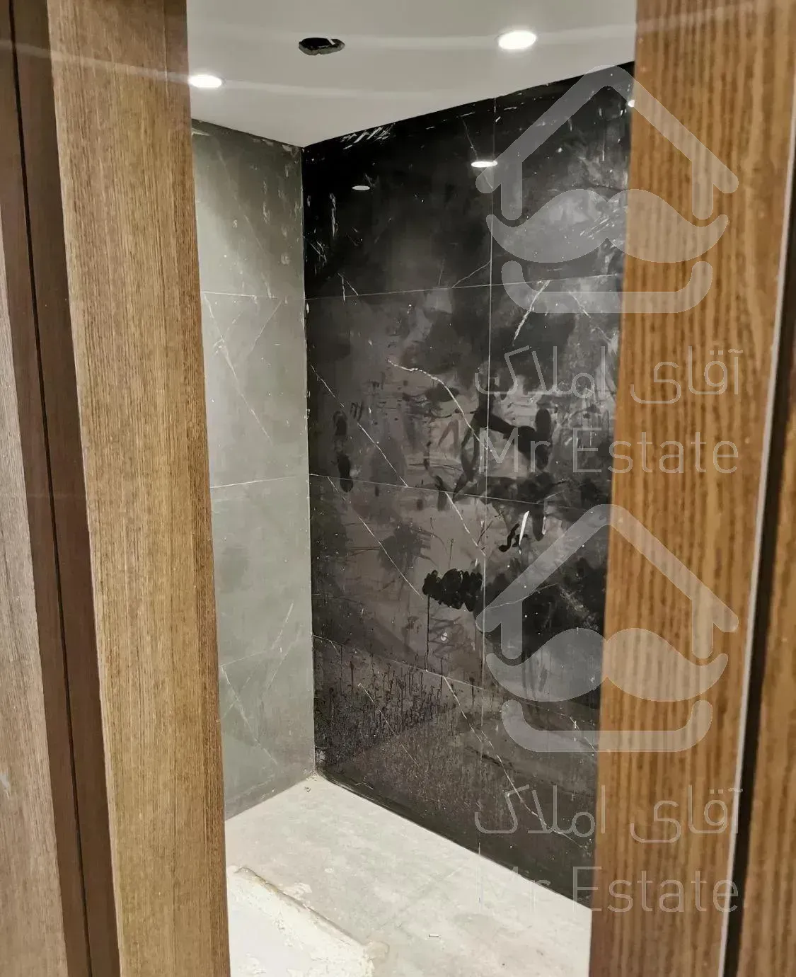 175 متری سه خواب بر گلخانه خانه اصفهان