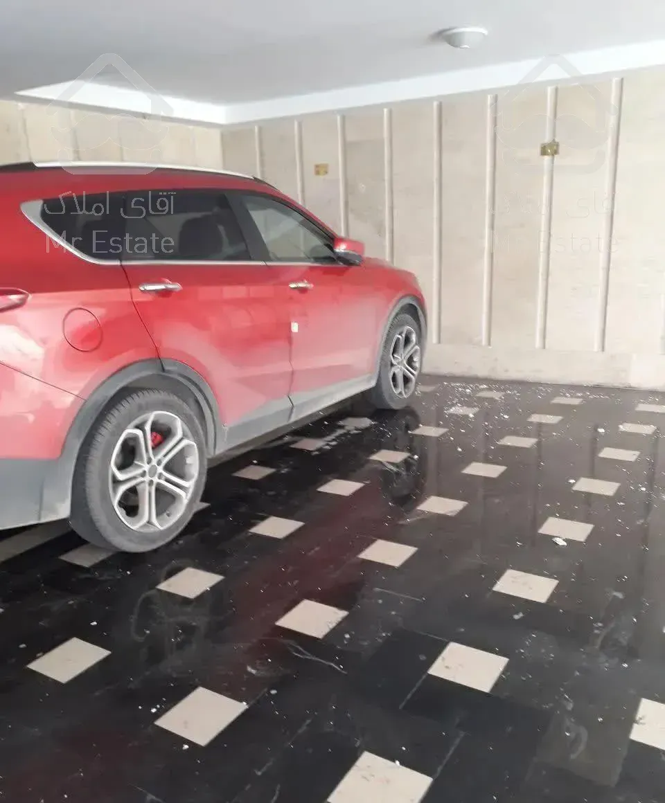 اپارتمان ۱۴۰ متری کلید نخورده