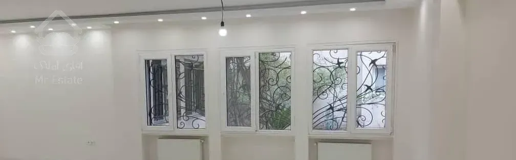 داراباد/ ۱۰۵ متر / ۲ خواب / ۱ مستر/ نورگیر