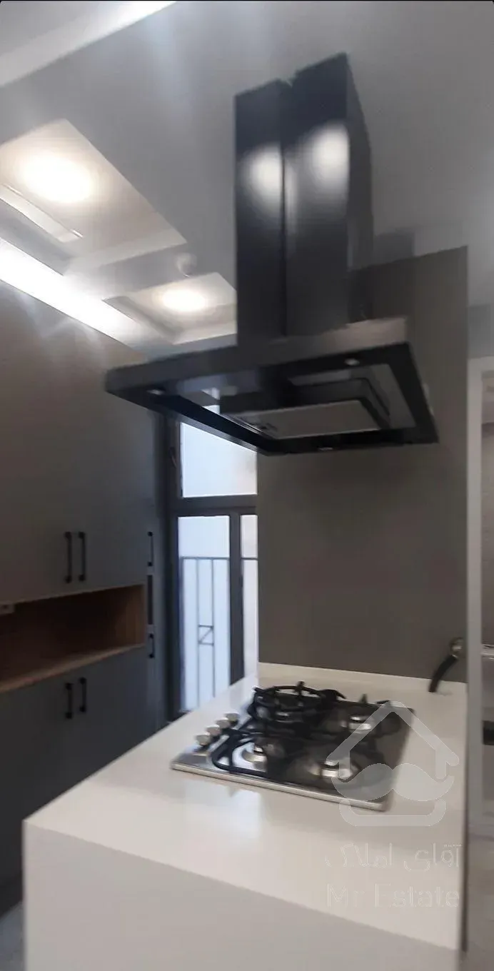 ۶۰ متری نقلی/فول امکانات/سرتاسر نور