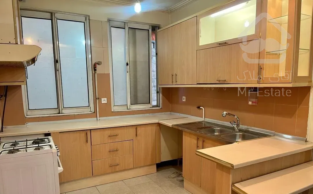 آپارتمان ۴۴ متری/ایران خیابان گوته