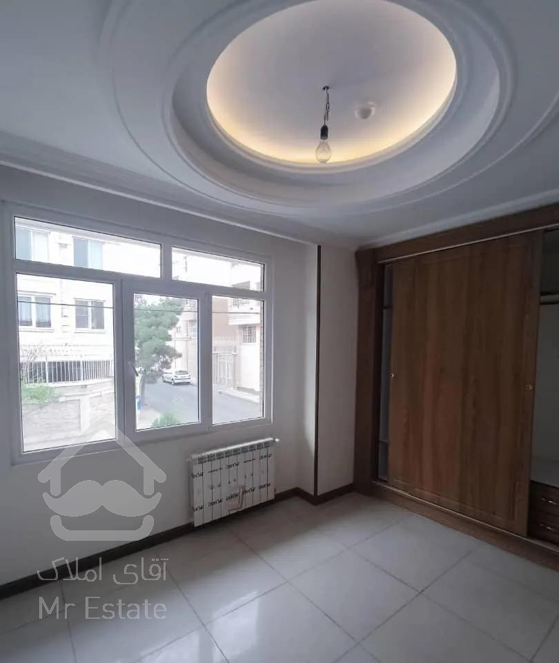 ۷۸متر /چهار باغ/سالن پرده خور