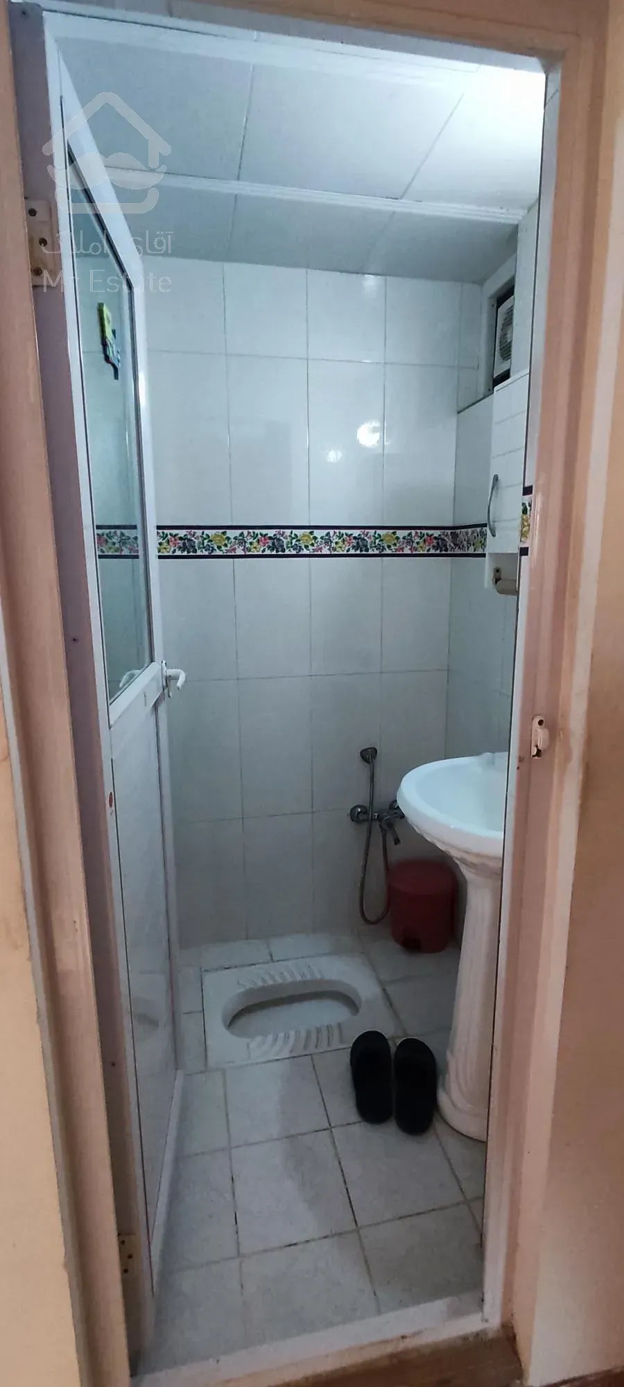 فروش آپارتمان بسیار تمیز واقع در مرکز شهر رودسر