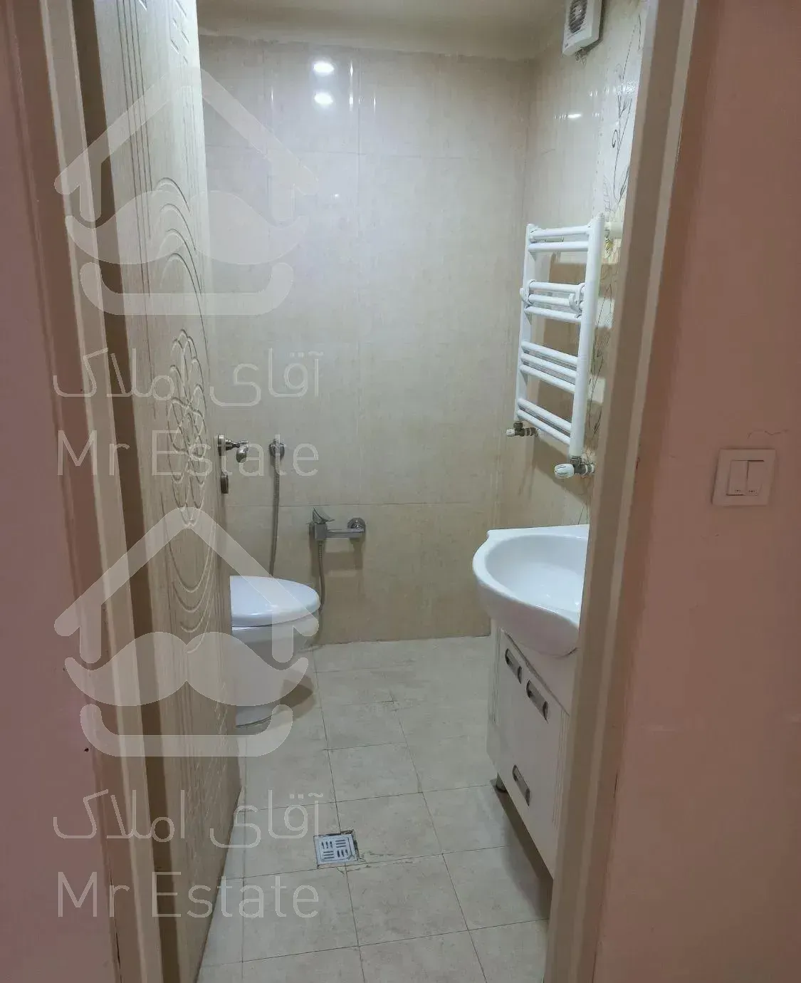 آپارتمان۱۲۰متری سه خواب