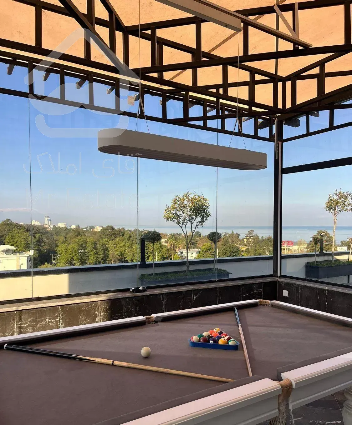 فروش واحد170 متری3 خواب با مشاعات