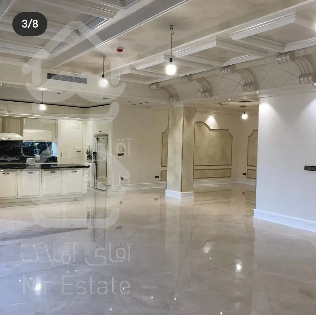 خرید و فروش آپارتمان 286 متری در نیاوران