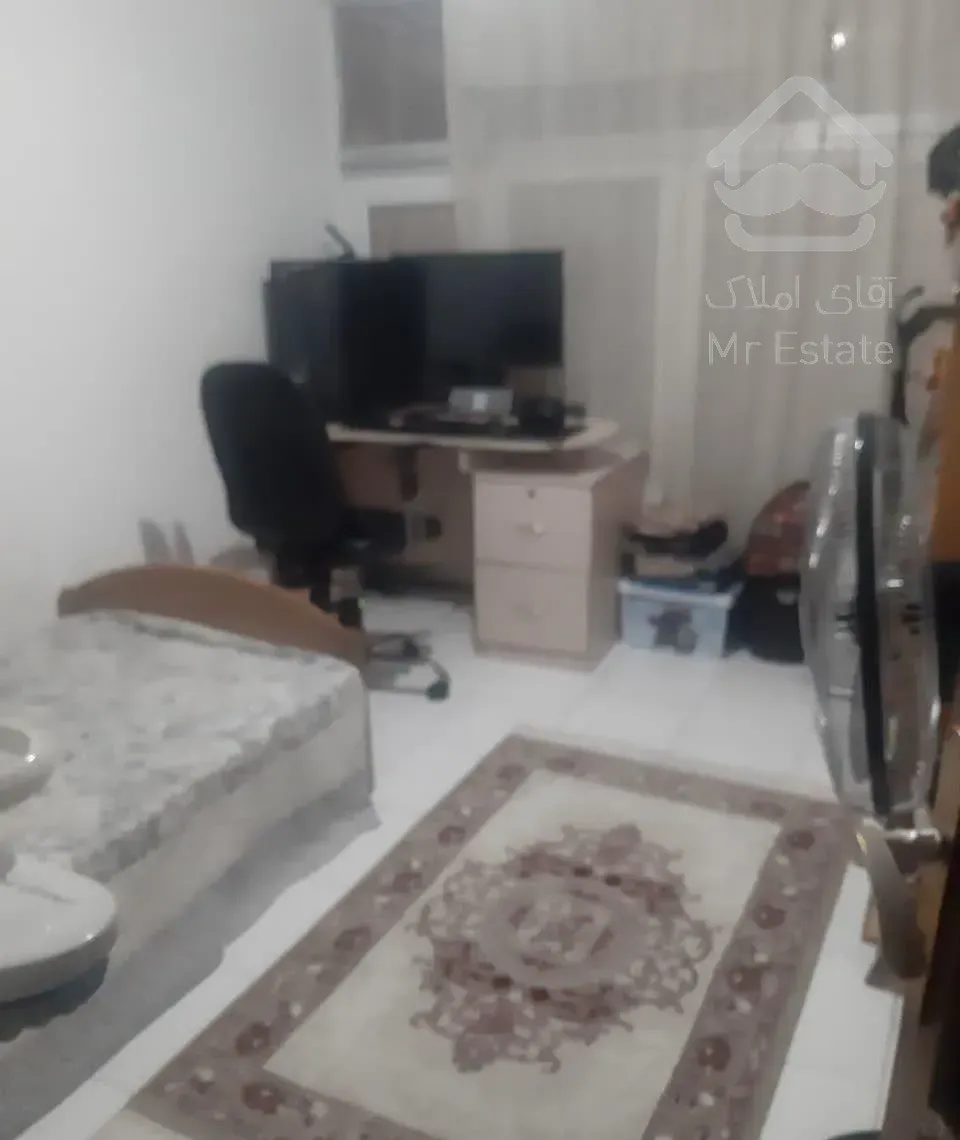 ۷۰ متری زیر همکف تهران نو