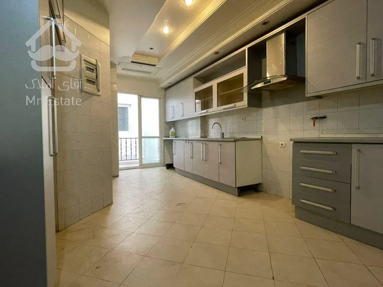 فروش آپارتمان فرشته 193  متر شیک