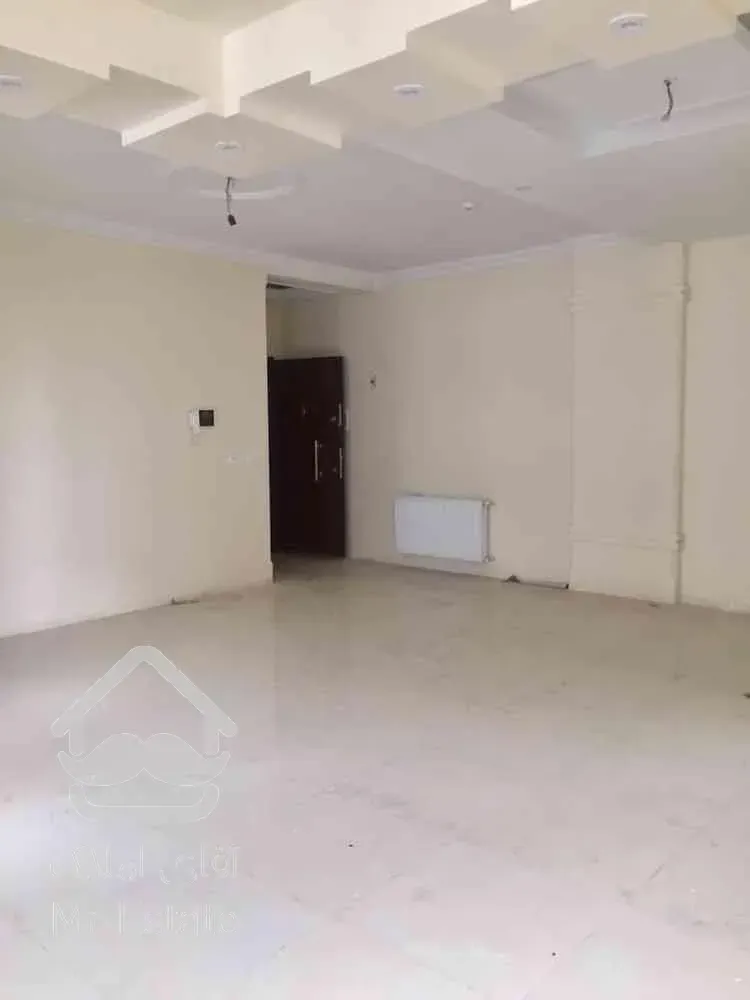 ۸۱ متر نوساز کلید نخورده فول امکانات