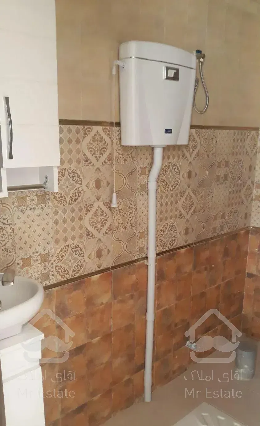 اپارتمان نوساز فول امکانات واقع در شهرک نور ابریشم