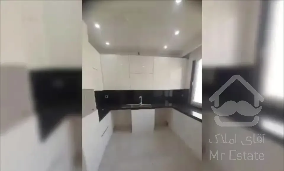 92متر طبقه 5فول امکانات کلید نخورده