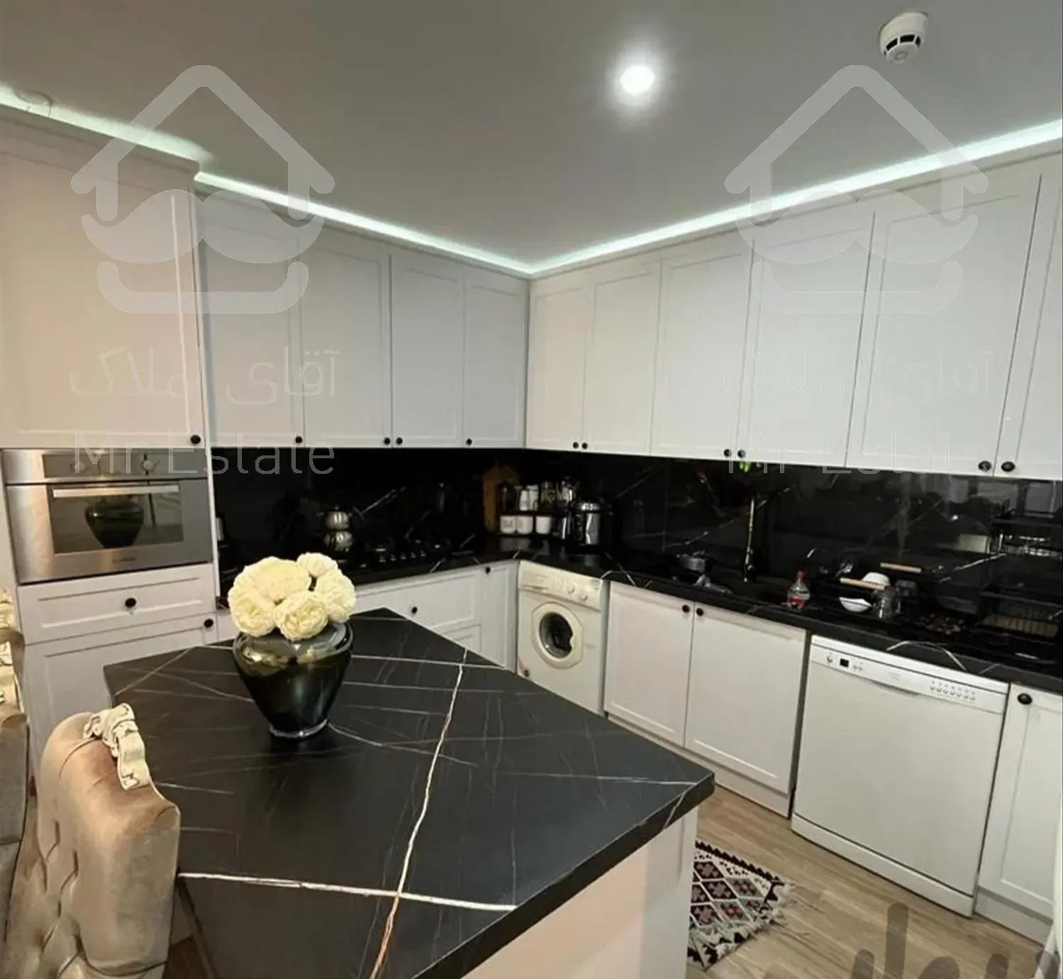 ۱۲۵ متری دو خواب خرازی نورگیر شمالی ویو کوهستان