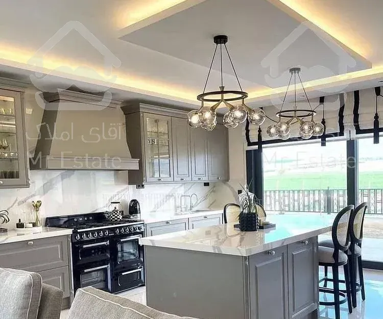 ۱۸۰ متر ، ۳ خواب ، تاپ  لوکیشن منطقه