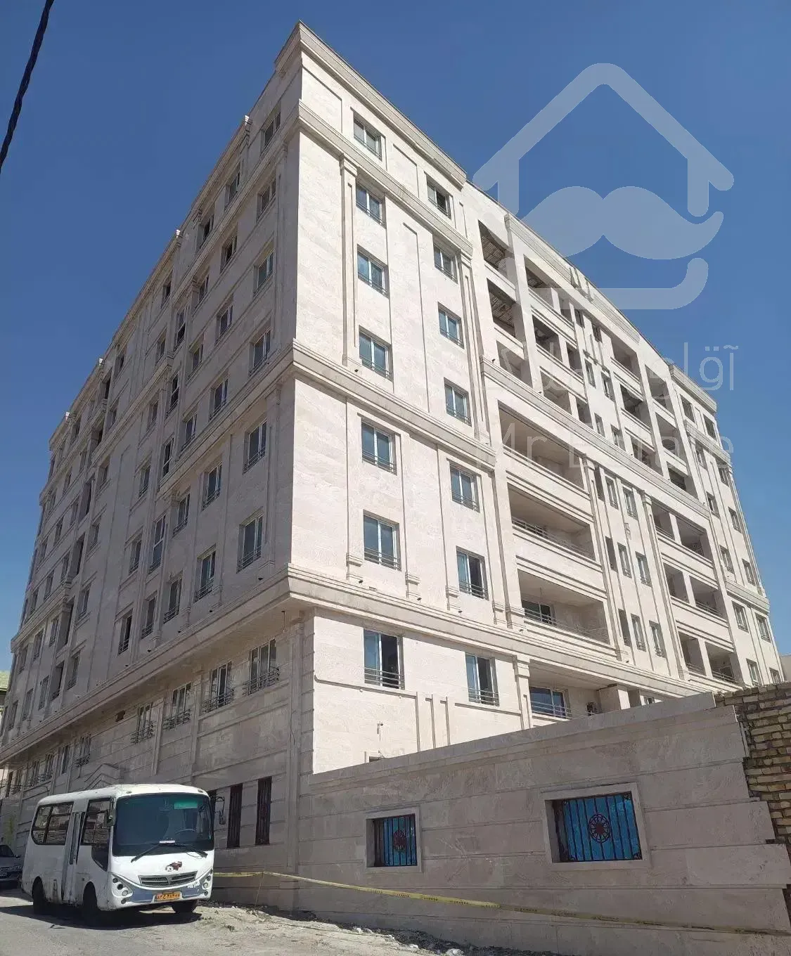 ۱۱۷ متر سه خواب خشک