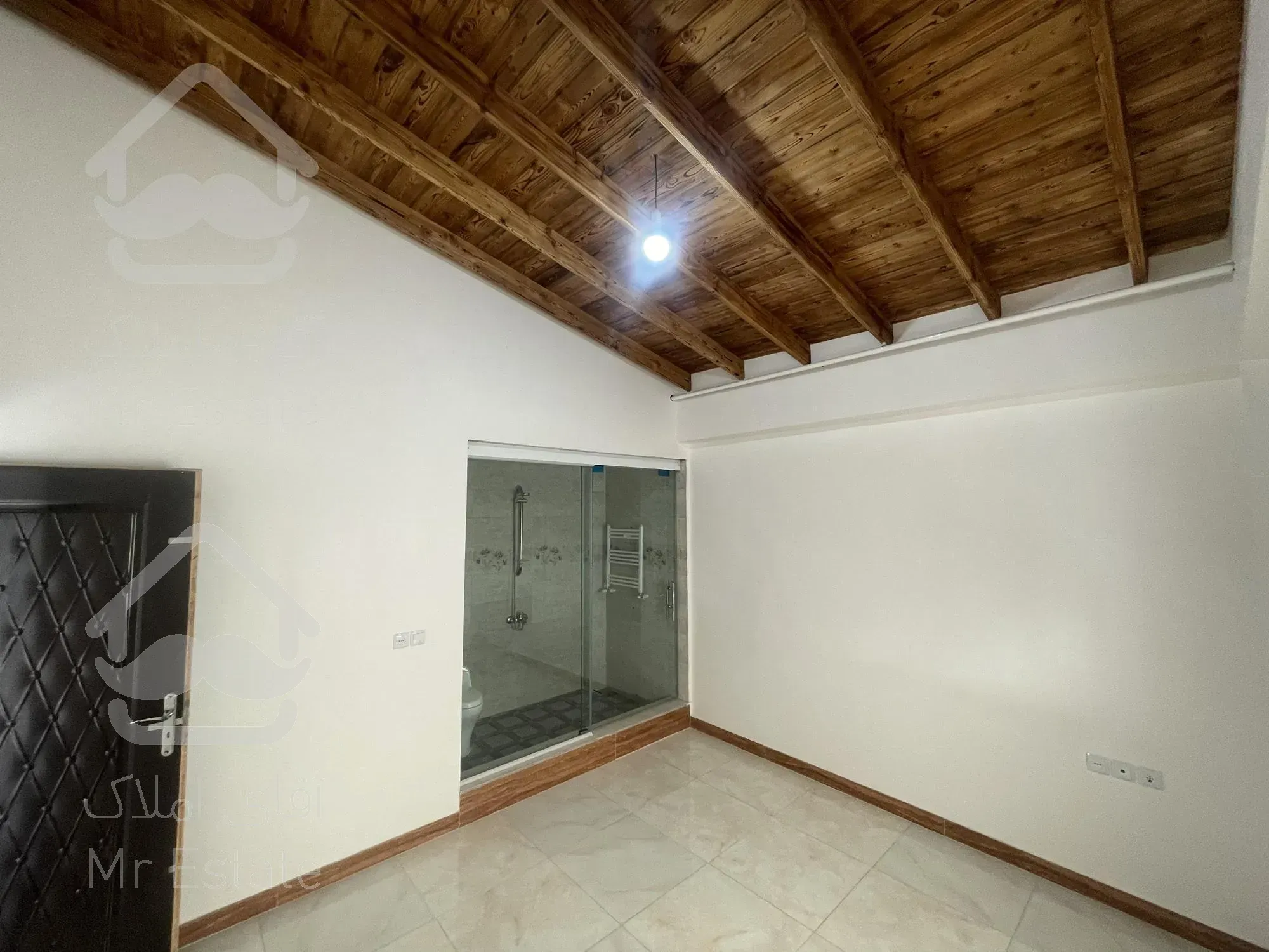 فروش ویلا خوش ساخت ۱۳۰ متری سند تک برگ