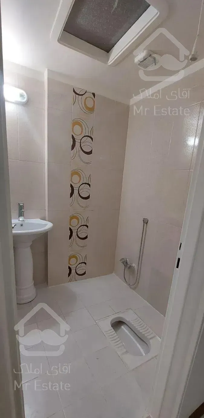 ۹۲ متر خوش نقشه فول روبه آفتاب  / شهر زیبا