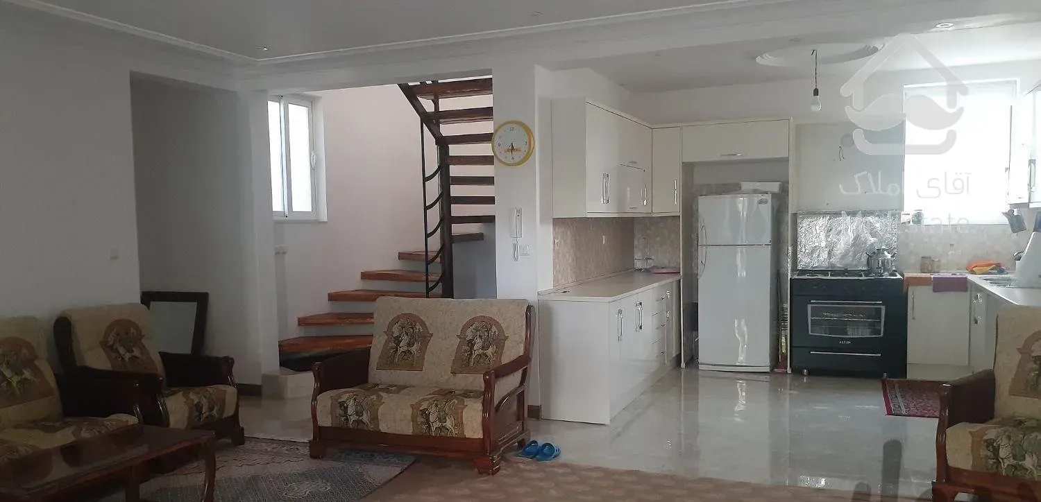 ویلا باغ ۵۰۰ متری