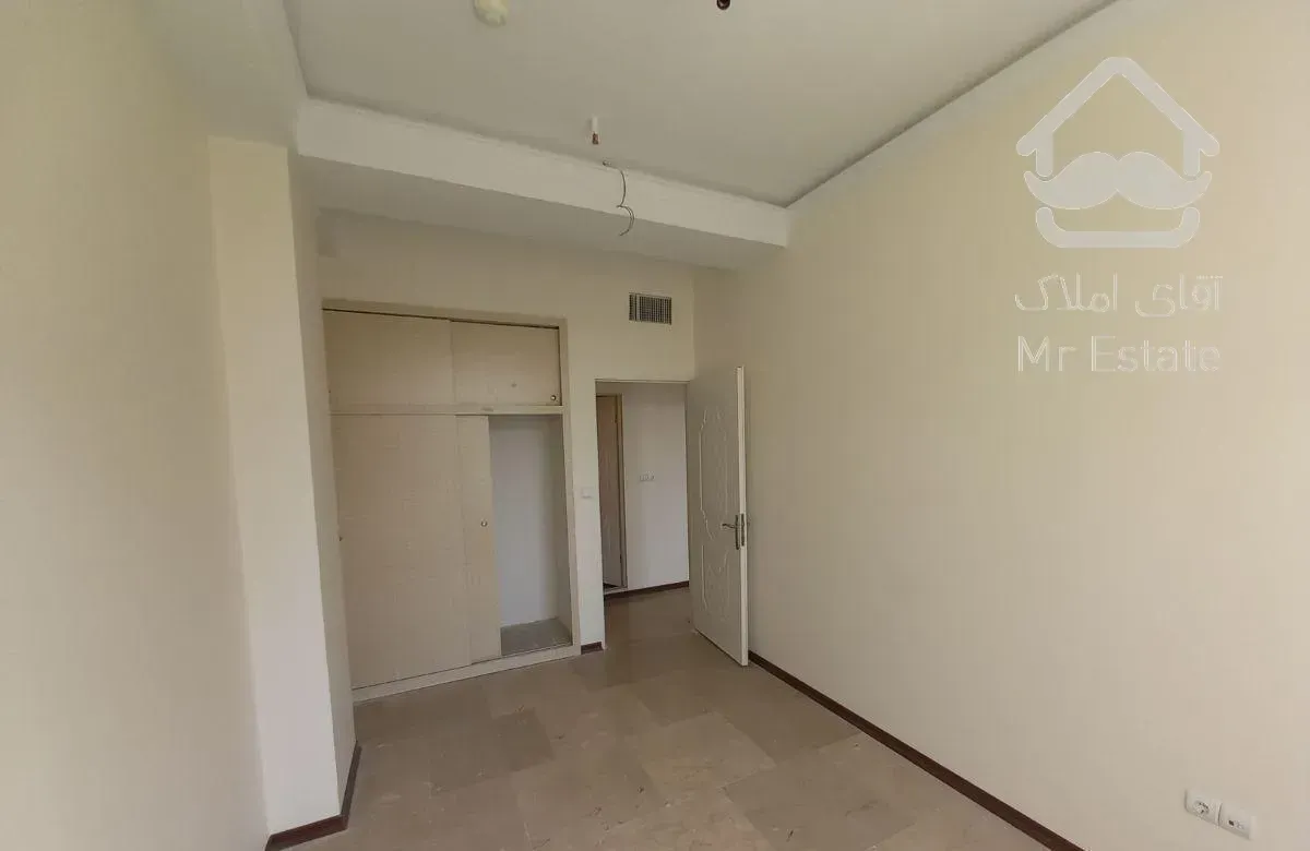 ۱۰۲متر ۲خواب ۳ساله واقعی سالن پرده خور آلاله شرقی