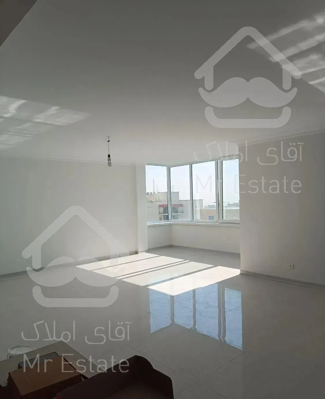 ۱۳۰متر ۳خوابه بام سعادت آباد