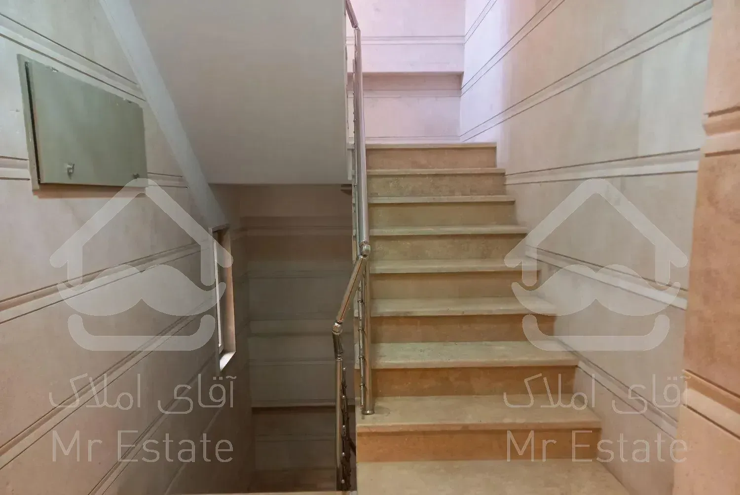 آجودانیه ۱۳۵ متر ۳ خوابه  شیک