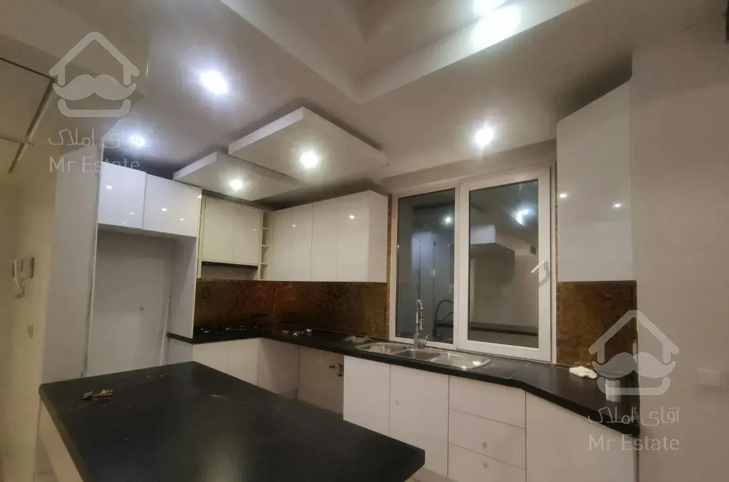 96متر ازگل گلچین/ تاپ لوکیشن منطقه ازگل/