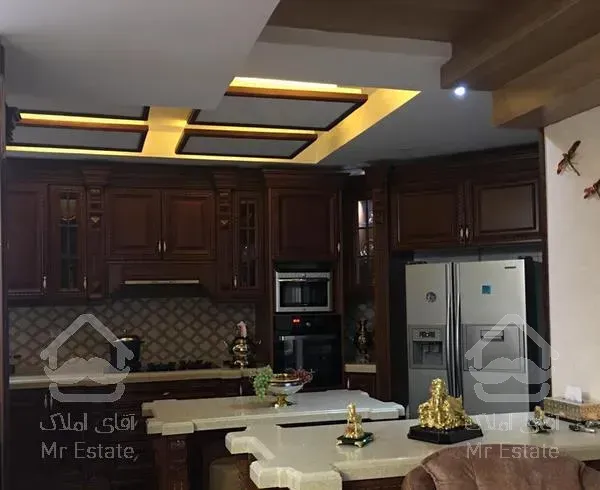 نیاوران عمار ۳۰۵ متر ۴ خوابه