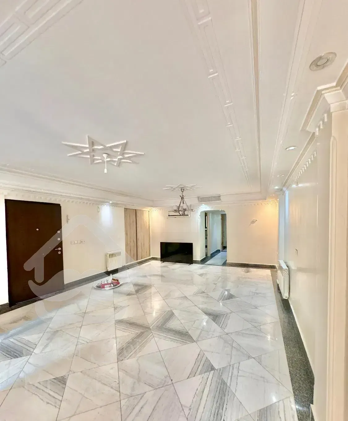 ۱۰۰ متر ۲ خوابه شمال پل کریمخان