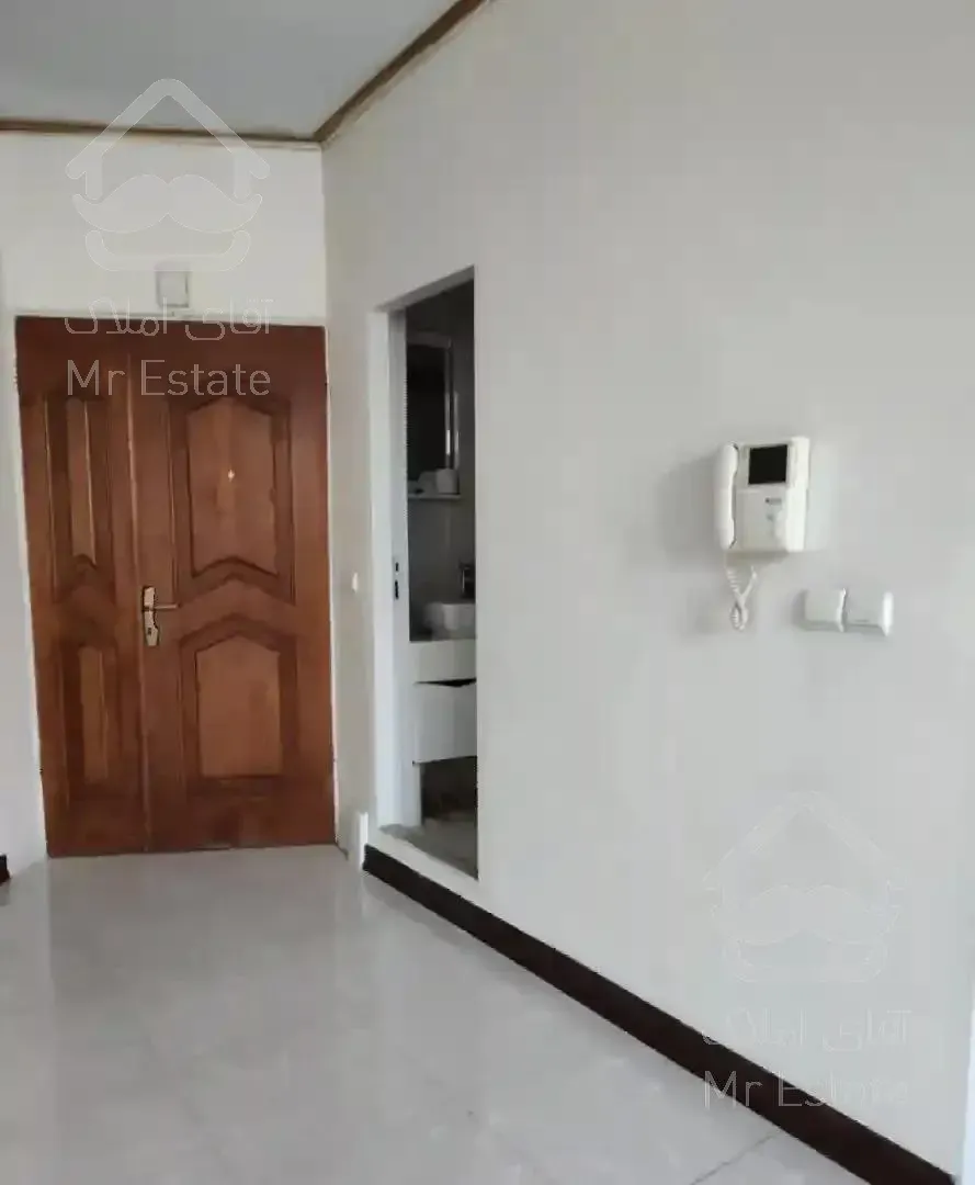 ۶۸ متر، دو خواب، میدان قزوین (فروش، معاوضه)