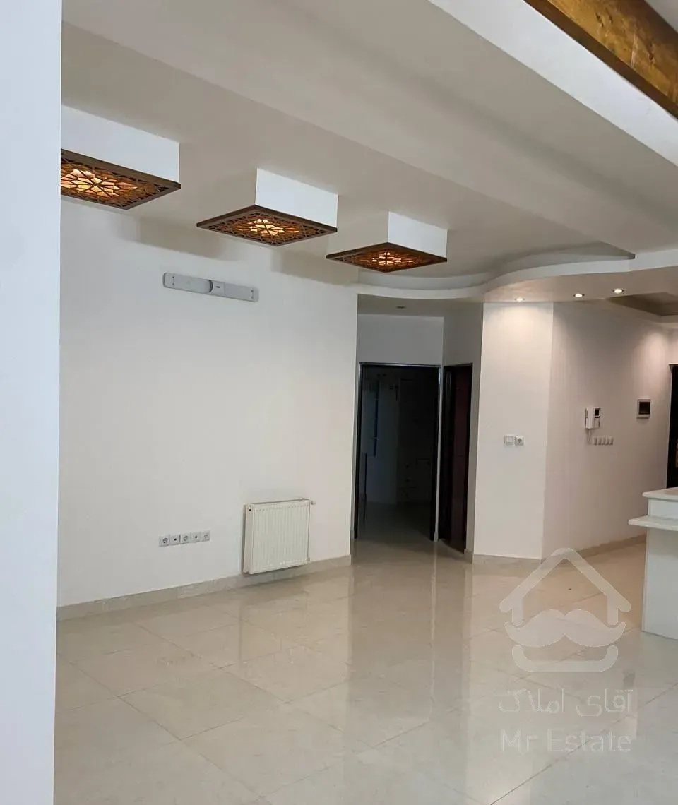 آپارتمان ۸۳ متری ابریشم محله کوچه برند