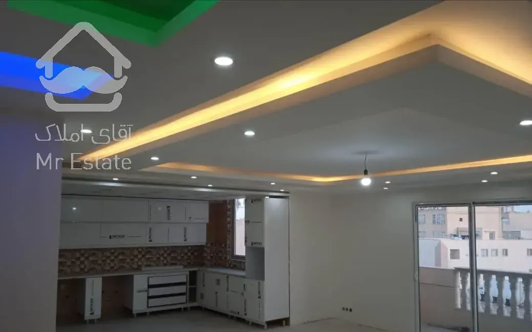 آپارتمان 95و 132 متری 3 خواب فول واقع در هشت بهشت