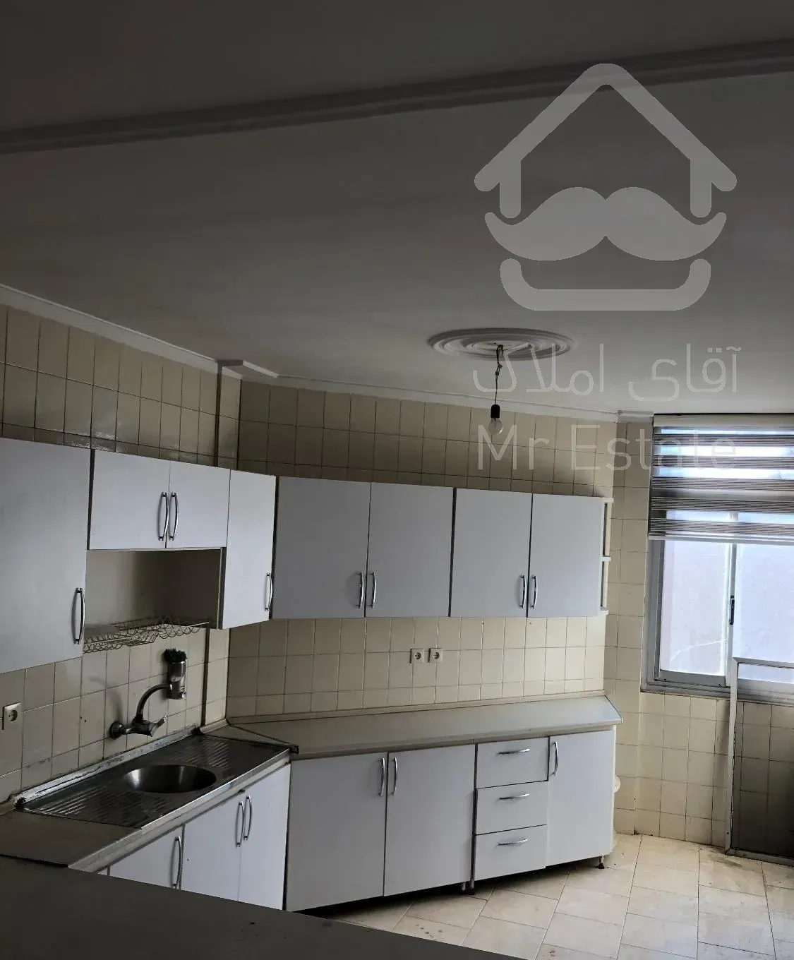 ۷۳متر یکخواب شریعتی مقابل ملک ادیبی کلیم کاشانی