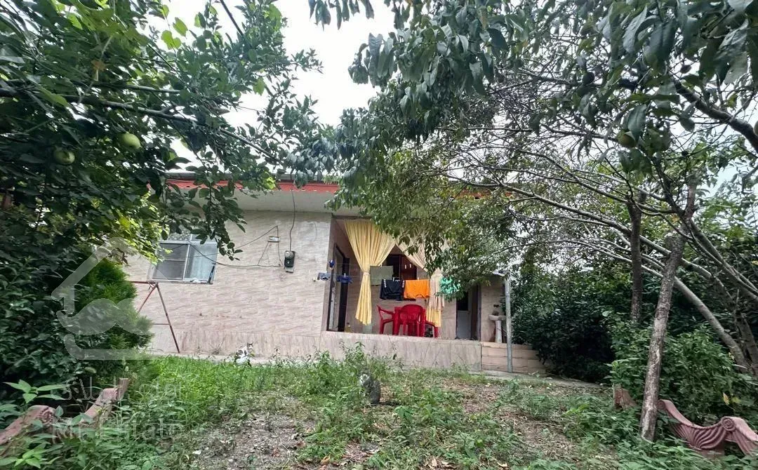 ویلا به مساحت 500متر بازیربنای 100متر