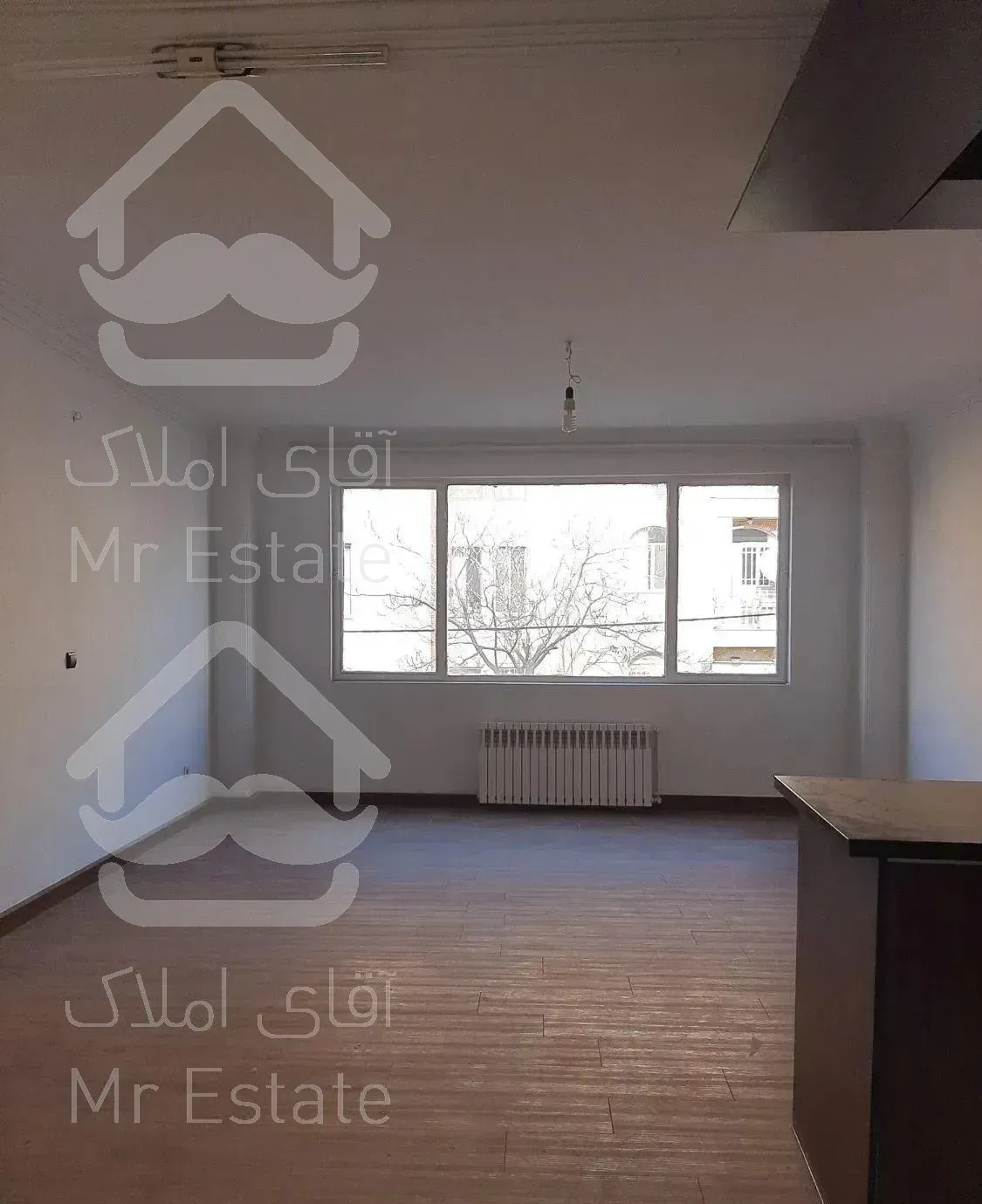 فلکه چهارم تهرانپارس ۸۲متر۲خواب طبقه دوم